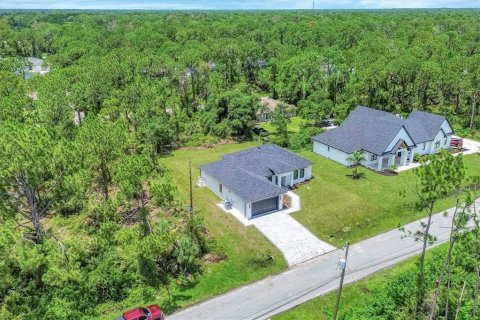 Villa ou maison à vendre à North Port, Floride: 3 chambres, 180.51 m2 № 1314719 - photo 29