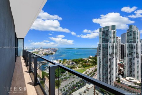 Condominio en venta en Miami, Florida, 3 dormitorios, 117.71 m2 № 406474 - foto 19