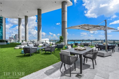 Condominio en venta en Miami, Florida, 3 dormitorios, 117.71 m2 № 406474 - foto 8