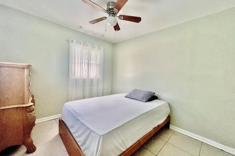 Casa en alquiler en West Palm Beach, Florida, 2 dormitorios, 78.13 m2 № 805287 - foto 7