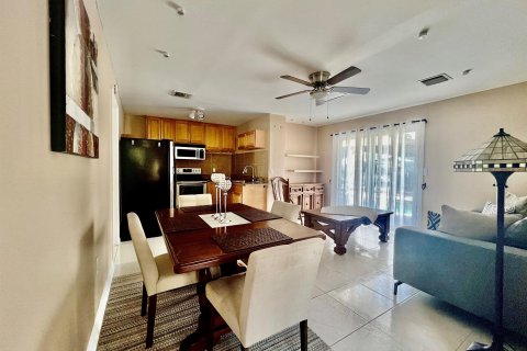 Casa en alquiler en West Palm Beach, Florida, 2 dormitorios, 78.13 m2 № 805287 - foto 12