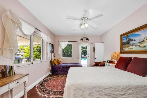 Casa en venta en South Miami, Florida, 4 dormitorios, 274.43 m2 № 1176833 - foto 13