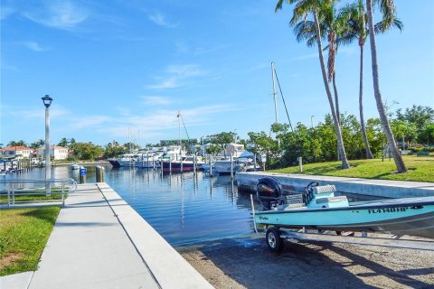 Villa ou maison à vendre à Punta Gorda, Floride: 2 chambres, 107.95 m2 № 1190173 - photo 27