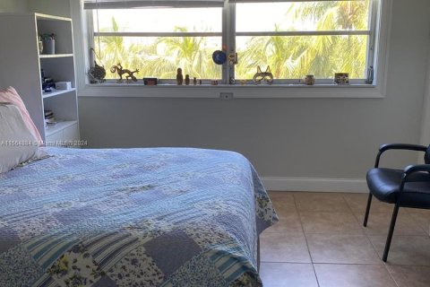 Copropriété à vendre à Hallandale Beach, Floride: 1 chambre, 77.11 m2 № 1377256 - photo 6