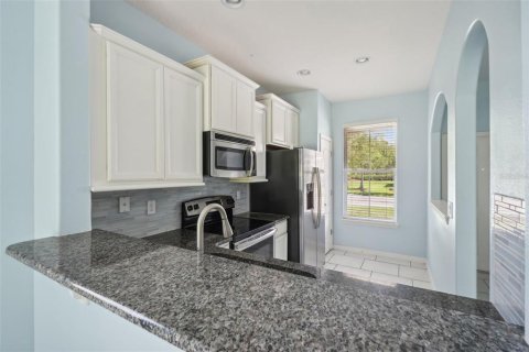 Townhouse in Daytona Beach, Florida 3 bedrooms, 57.04 sq.m. № 1362958 - photo 7