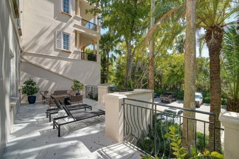 Condominio en alquiler en Miami Beach, Florida, 2 dormitorios, 132.76 m2 № 3720 - foto 20