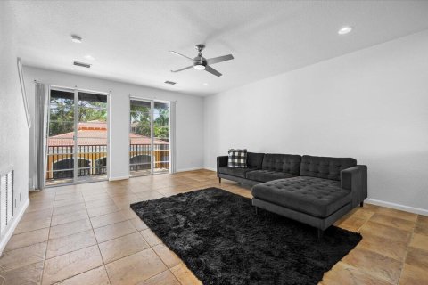 Townhouse in Jupiter, Florida 3 bedrooms, 163.51 sq.m. № 1179816 - photo 28