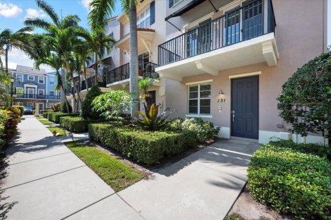 Townhouse in Jupiter, Florida 3 bedrooms, 163.51 sq.m. № 1179816 - photo 1