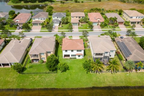 Villa ou maison à vendre à Royal Palm Beach, Floride: 3 chambres, 243.5 m2 № 1179843 - photo 15