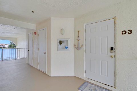 Condominio en venta en Jensen Beach, Florida, 2 dormitorios, 101.26 m2 № 744378 - foto 11