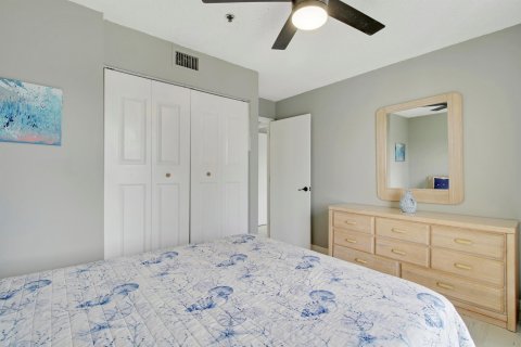 Condominio en venta en Jensen Beach, Florida, 2 dormitorios, 101.26 m2 № 744378 - foto 17