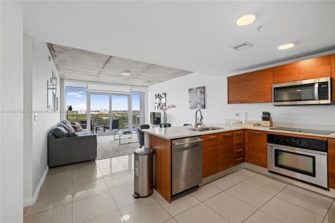 Copropriété à vendre à Miami, Floride: 2 chambres, 103.21 m2 № 718208 - photo 5