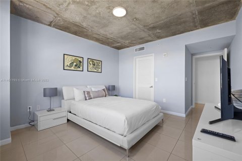 Copropriété à vendre à Miami, Floride: 2 chambres, 103.21 m2 № 718208 - photo 14