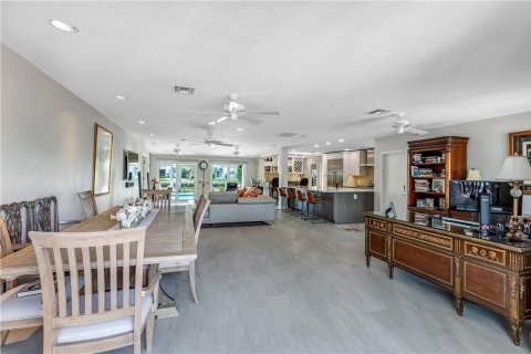 Casa en venta en Pompano Beach, Florida, 3 dormitorios, 201.41 m2 № 489789 - foto 23