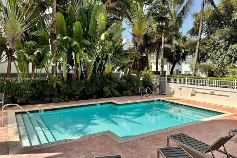 Condominio en venta en Miami Beach, Florida, 2 dormitorios, 87.33 m2 № 1441750 - foto 21