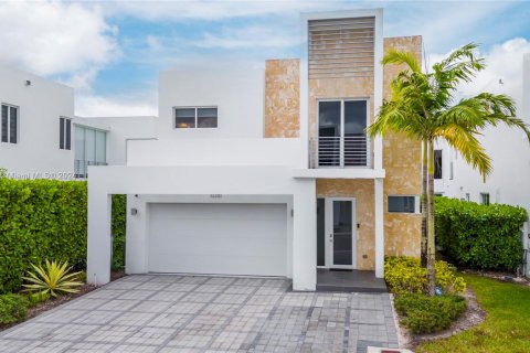 Villa ou maison à vendre à Doral, Floride: 4 chambres, 258.45 m2 № 1115960 - photo 29