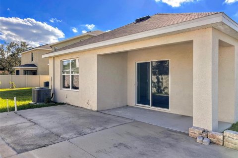 Villa ou maison à louer à Sarasota, Floride: 3 chambres, 138.15 m2 № 1363810 - photo 13