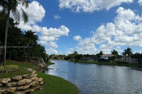 Villa ou maison à vendre à Pembroke Pines, Floride: 3 chambres, 127.09 m2 № 1367580 - photo 21