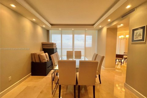 Condo in Sunny Isles Beach, Florida, 3 bedrooms  № 1310463 - photo 7