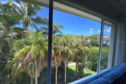 Condominio en venta en Longboat Key, Florida, 2 dormitorios, 110.27 m2 № 1401969 - foto 12