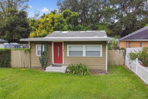 House in Orlando, Florida 3 bedrooms, 84.73 sq.m. № 1402523 - photo 25