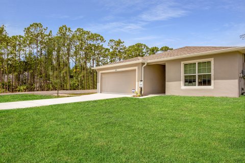 House in Royal Highlands by Focus Homes in Brooksville, Florida 4 bedrooms, 174 sq.m. № 396534 - photo 8
