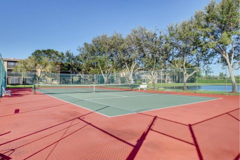 Condo in Delray Beach, Florida, 2 bedrooms  № 1092390 - photo 14