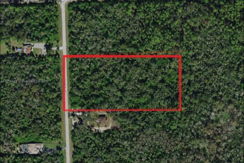 Купить земельный участок в Нейплс, Флорида № 15893 - фото 3