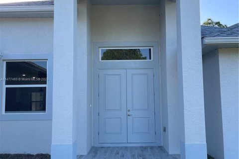 Villa ou maison à vendre à Lehigh Acres, Floride: 3 chambres № 808355 - photo 3