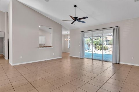 Casa en venta en Lakeland, Florida, 4 dormitorios, 216.28 m2 № 1111425 - foto 16