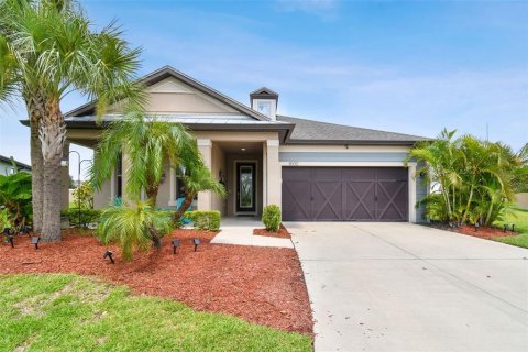 Villa ou maison à vendre à Wesley Chapel, Floride: 3 chambres, 260.31 m2 № 1285608 - photo 4