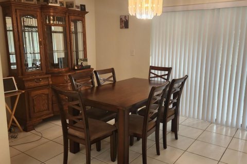 Casa en venta en Boynton Beach, Florida, 2 dormitorios, 130.06 m2 № 1132904 - foto 9