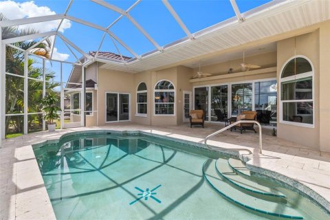 Casa en venta en Punta Gorda, Florida, 3 dormitorios, 199.55 m2 № 1089853 - foto 16