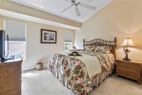 Casa en venta en Punta Gorda, Florida, 3 dormitorios, 199.55 m2 № 1089853 - foto 14