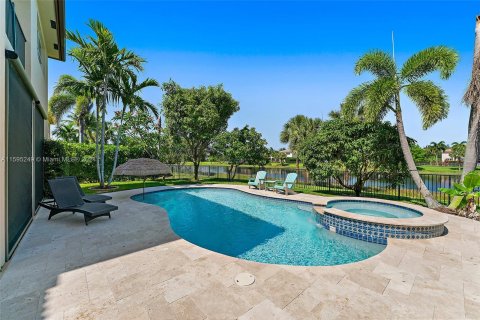 Casa en venta en Jupiter, Florida, 5 dormitorios, 385.82 m2 № 1208368 - foto 3