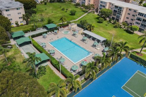 Condominio en venta en Boynton Beach, Florida, 1 dormitorio, 70.42 m2 № 1238234 - foto 24
