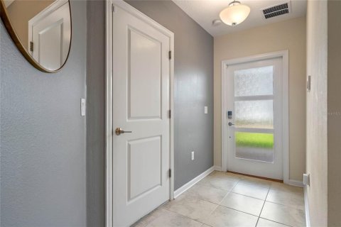 Copropriété à vendre à Davenport, Floride: 2 chambres, 128.95 m2 № 1108173 - photo 5