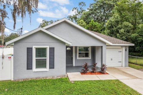 House in Tampa, Florida 3 bedrooms, 114.46 sq.m. № 1366259 - photo 7