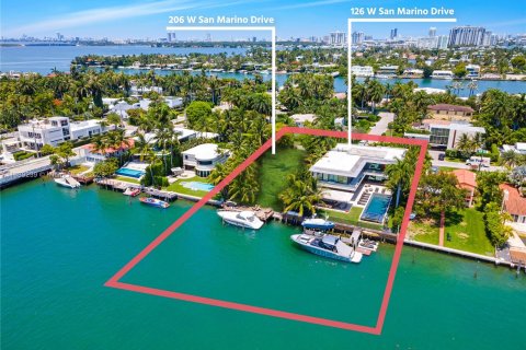 Casa en venta en Miami Beach, Florida, 10 dormitorios, 1129.78 m2 № 507503 - foto 2