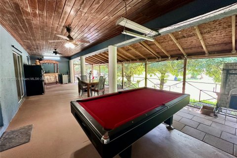 Casa en venta en Miami, Florida, 3 dormitorios, 176.51 m2 № 1281396 - foto 13