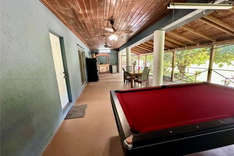 Casa en venta en Miami, Florida, 3 dormitorios, 176.51 m2 № 1281396 - foto 12