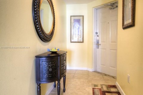 Condo in Sunny Isles Beach, Florida, 2 bedrooms  № 1378784 - photo 7