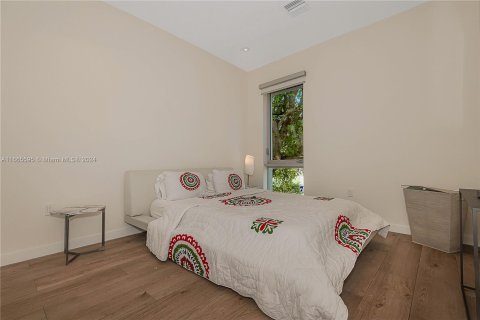 Townhouse in Miami, Florida 3 bedrooms, 195.47 sq.m. № 1378741 - photo 28