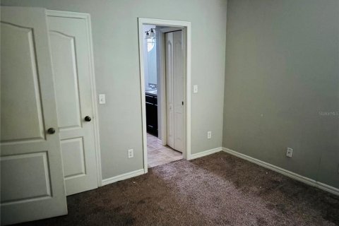 Adosado en venta en Tampa, Florida, 3 dormitorios, 169.45 m2 № 1363480 - foto 3