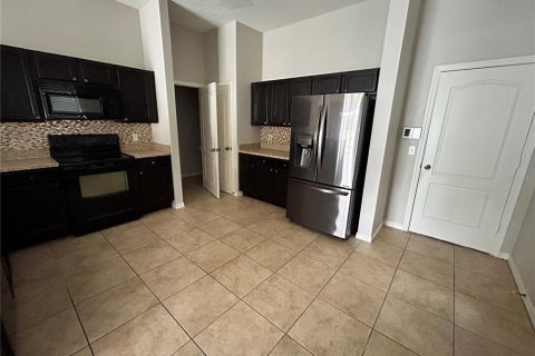 Touwnhouse à vendre à Tampa, Floride: 3 chambres, 169.45 m2 № 1363480 - photo 2