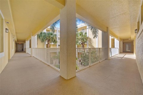 Condo in Punta Gorda, Florida, 2 bedrooms  № 1363510 - photo 17