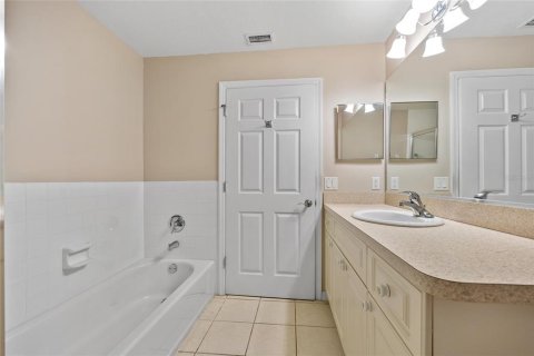 Condo in Punta Gorda, Florida, 2 bedrooms  № 1363510 - photo 13