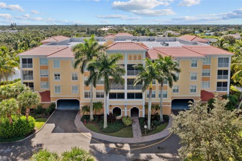 Copropriété à vendre à Punta Gorda, Floride: 2 chambres, 125.51 m2 № 1363510 - photo 1