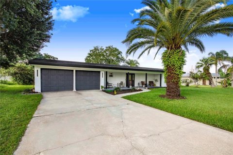 Casa en venta en Indian lake estates, Florida, 3 dormitorios, 193.79 m2 № 1326267 - foto 3