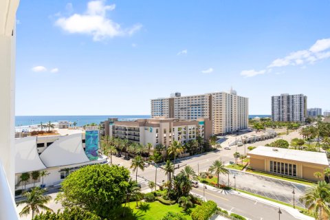 Condo in Pompano Beach, Florida, 1 bedroom  № 1180145 - photo 14